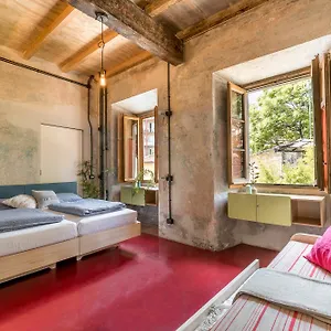 Hostel Un Posto A - All'interno Di Cascina Del 700 Mediolan